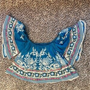 Natural Life blue floral crop top with flutter sleeves and shelf bra